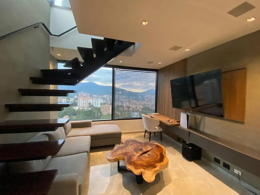 Penthouse Luxurytravelhome Poblado Medellín 0*,