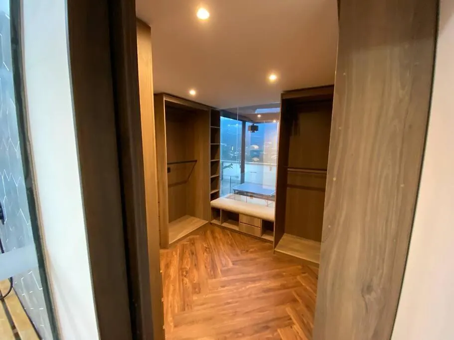 Penthouse Luxurytravelhome Poblado Medellín Apartmán