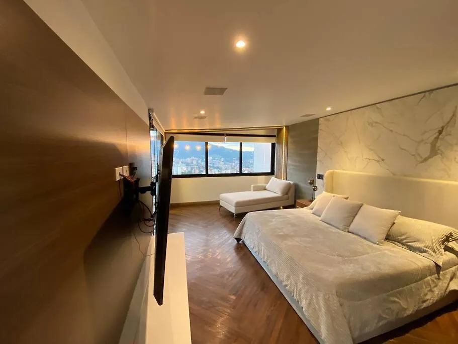 Penthouse Luxurytravelhome Poblado Medellín 0*,