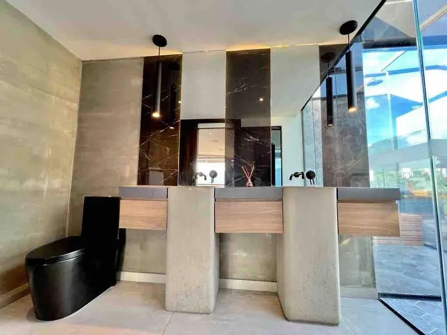 Penthouse Luxurytravelhome Poblado Medellín 0*,  Kolumbie