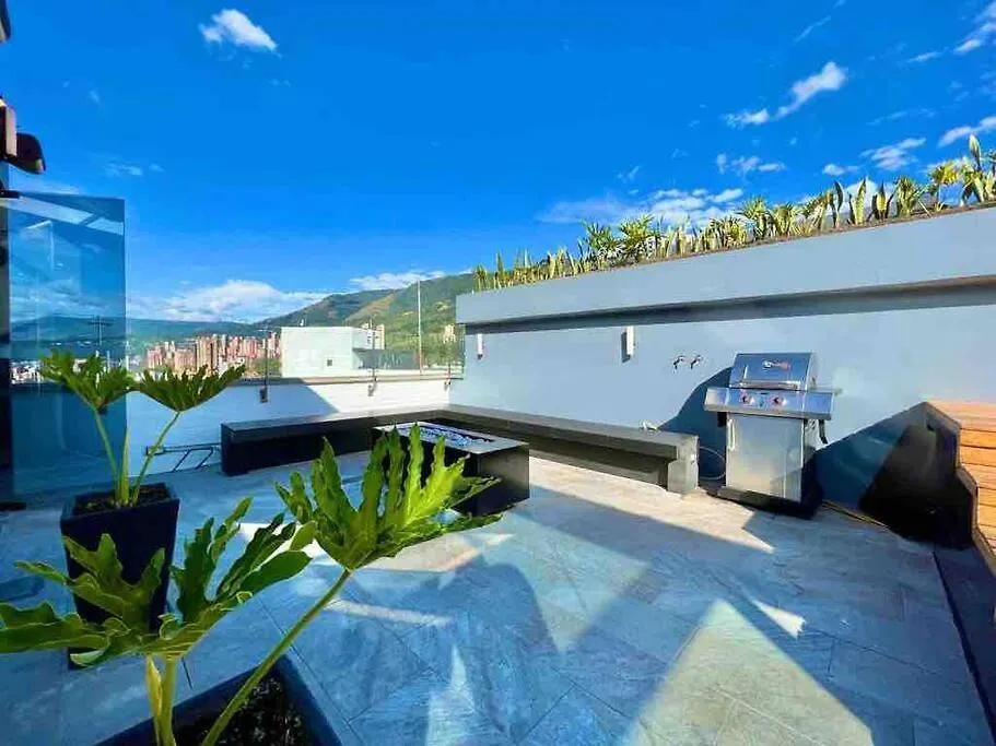Penthouse Luxurytravelhome Poblado Medellín Apartmán