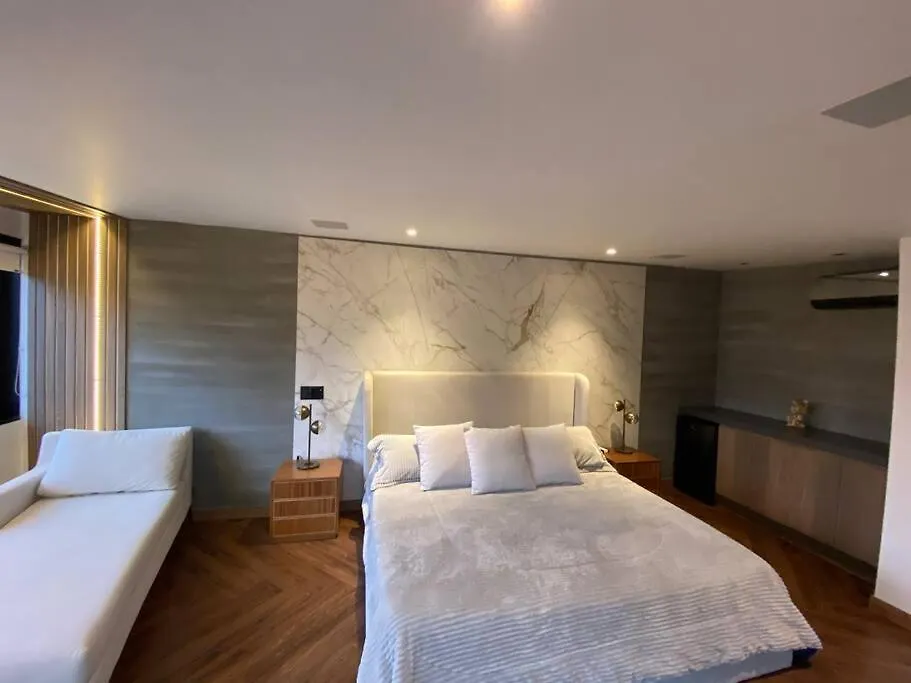 Apartment Penthouse Luxurytravelhome Poblado Medellin