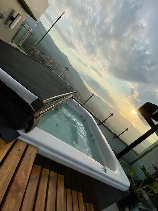Penthouse Luxurytravelhome Poblado Medellin