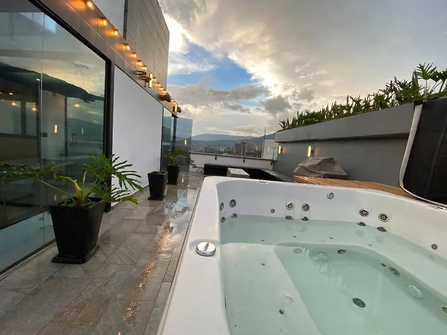 Penthouse Luxurytravelhome Poblado Medellin Apartment
