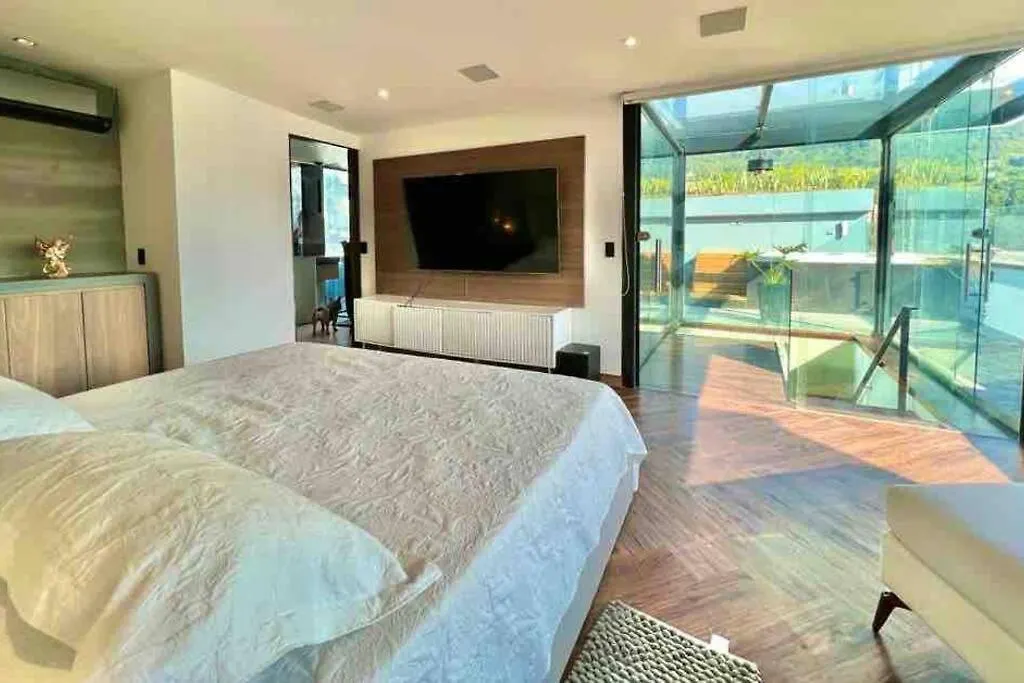Penthouse Luxurytravelhome Poblado Medellin Colombia