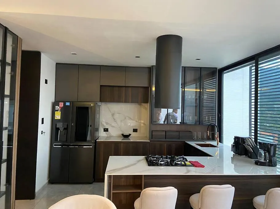 Penthouse Luxurytravelhome Poblado Medellin 0*,