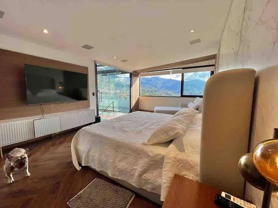 Penthouse Luxurytravelhome Poblado Medellin Apartment